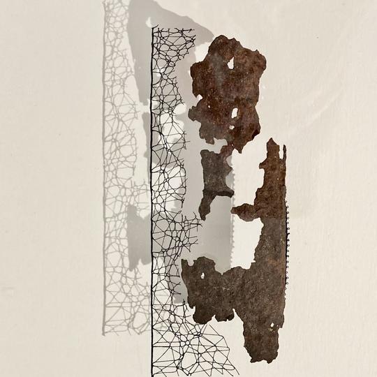 Lieve Smets. Lace as a concept (detail). 2022. Coton, iron, leather, leaf. 0,3m x 0,3m x 0,06m/piece
